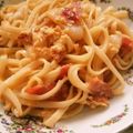 tenukeees's cooksnap of when they made 冷凍うどんで簡単カルボナーラ.