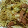 あやかんぱり's cooksnap of when they made 冷凍麺で作る焼きそば.