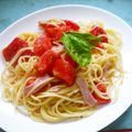 Jock's cooksnap of when they made 10分で完成トマトとベーコンの冷製パスタ.