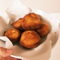 招き猫だいすき＊＊'s cooksnap of when they made サーターアンダギー☆沖縄おやつ.