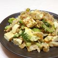 赤い電話's cooksnap of when they made ゴーヤチャンプル.