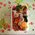 komutatata's cooksnap of when they made キャラ弁おかず♥彩りかたつむり.