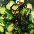 tinico's cooksnap of when they made きゅうりの和え物✳︎塩昆布で味付け.