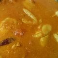 ゆえびび's cooksnap of when they made 絶品手羽元カレー★特売鶏が放置で簡単美味.