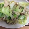 メイジももんじゃ's cooksnap of when they made キャベツときのこのバター醤油(もどき).