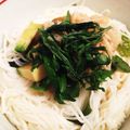 とまとま１０'s cooksnap of when they made アボカドなめ茸和え素麺.