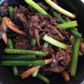 みっにゃん's cooksnap of when they made 旨！美味！牛肉とにんにくの芽のウマ炒め.