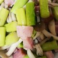 たまこ12's cooksnap of when they made お弁当★アスパラときのこのバター醤油炒め.
