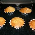 neana777's cooksnap of when they made 簡単☆メープルバナナマフィン.