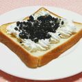 まあまま☆0403's cooksnap of when they made 甘い幸せ❤オレオ＆生クリームトースト❤.
