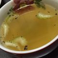 Bonitaro's cooksnap of when they made 食欲ない日のニンニクスープ.