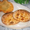 mielle's cooksnap of when they made 余った餃子の皮で美味しいスイートせんべい.