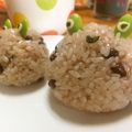 ネコかえる's cooksnap of when they made カエルちゃんのデコ★おにぎり.
