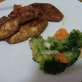 youchan125's cooksnap of when they made 鶏むね肉で 簡単 バター カレー 焼き.