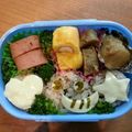 latte0328's cooksnap of when they made 簡単キャラ弁＊ひとくちおにぎりゾウさん♪.