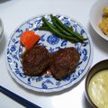 Nくんくん's cooksnap of when they made ふっくら柔らかジューシー煮込みハンバーグ.