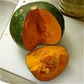ュゥ。's cooksnap of when they made 簡単☆かぼちゃの切り方.