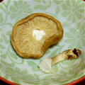 yae221's cooksnap of when they made 包丁不要！！椎茸の軸の簡単で綺麗な外し方.
