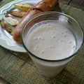 NAGANO久留米's cooksnap of when they made バナナときな粉のヨーグルトシェイク☆.