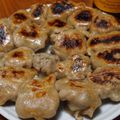 popopon399's cooksnap of when they made 手作り✨焼き餃子の皮！！.