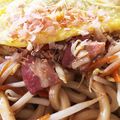 sunnyhoney's cooksnap of when they made 焼肉タレで簡単絶品焼きうどん♡.