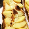 maerii's cooksnap of when they made 焼き桃チーズシュガートースト！.