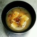 ヤミーヤムヤム's cooksnap of when they made 豆腐となめこのみそ汁.