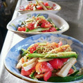 вё⭐чü's cooksnap of when they made トマトとオクラと胡瓜の胡麻和えサラダ.