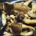 チチル's cooksnap of when they made ☆簡単♪しめじだけの胡麻和え☆.