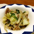 Roccatine's cooksnap of when they made 安くて大満足！もやしとニラの炒め物.