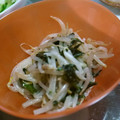 umizora's cooksnap of when they made 速攻☆もやしとわかめのマヨ♪.