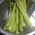 kuragenoie's cooksnap of when they made ふきのアク抜きと皮のむき方♪.