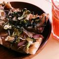 わがやのごちそうさん's cooksnap of when they made 照り焼きチキンときのこの和風もっちりピザ.