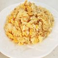 HaImam's cooksnap of when they made レンジで手軽に♫卵とザーサイのチャーハン.