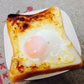 joy09's cooksnap of when they made 目玉焼きトースト.