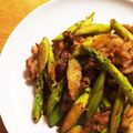 マユトーフ's cooksnap of when they made 簡単！牛肉とアスパラのオイカレー炒め.