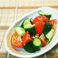 nekoland's cooksnap of when they made 簡単！トマトときゅうりの和え物☆ごま風味.