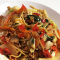 ナナヒカ's cooksnap of when they made 簡単☆秋田横手風あまい焼きそば♪卵かけ♡.