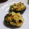男の子4人のママもっち's cooksnap of when they made めっちゃ簡単！アボカドグラタンｗｗｗ.