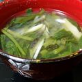 ＹＵＫＩ０６１１'s cooksnap of when they made 空芯菜＋わかめ＋油揚げのお味噌汁.
