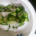クックRYTDC4☆'s cooksnap of when they made 野菜消費♪塩麹とゆかりの浅漬け.