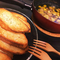 もんも115's cooksnap of when they made 簡単♡エビとマッシュルームのアヒージョ.