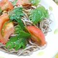 メルティローズ's cooksnap of when they made 蕎麦と旬のトマトの胡麻たれ.