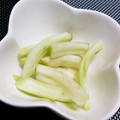 ＊るー＊'s cooksnap of when they made 捨てないで～！キャベツの芯の糠漬け.