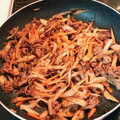 akarihaha's cooksnap of when they made 牛肉と牛蒡の甘辛炒め.