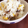 kumoyou's cooksnap of when they made 炊飯器で♫簡単♪ しめじの コーンご飯！.