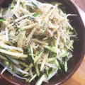 hirotanabe's cooksnap of when they made 速攻一品！きゅうりともやしのナムル♪.