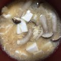 ぴくいく's cooksnap of when they made しめじと豆腐と卵の味噌汁.