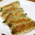 chou*'s cooksnap of when they made 簡単！巻き巻き餃子♪.