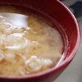 まみお✳'s cooksnap of when they made しめじと玉ねぎのみそ汁.